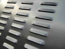 Vysekávání plechů